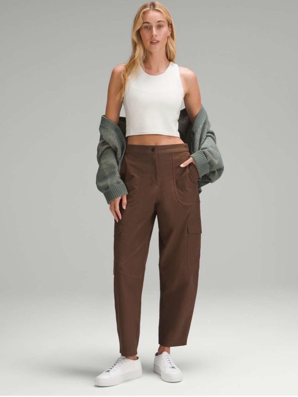 Lululemon Light Utilitech Cargo Pocket High-Rise Pant in Java